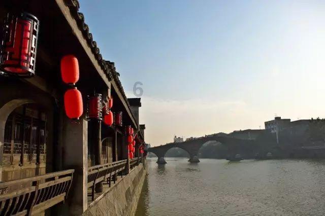 陈冠希秦舒培美国看球秀恩爱,他们是怎么走到一起的?-从问题开始,向智慧迈进